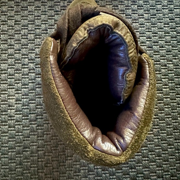 Kenneth Cole Wedge Olive Green Boot - Picture 6 of 6